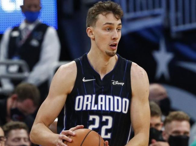 继续撰写一 继续撰写一