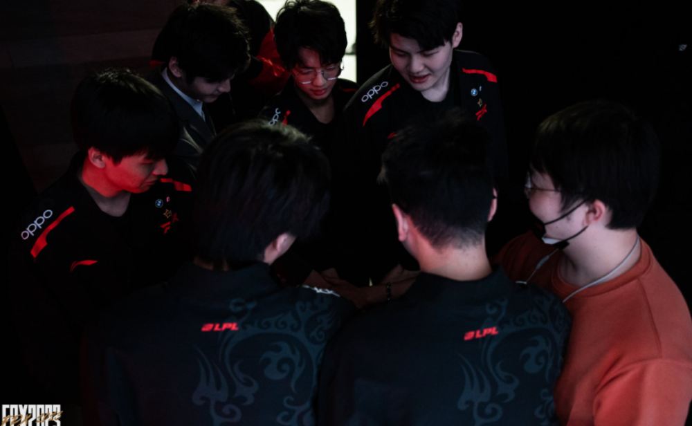 而此次对决 而此次对决